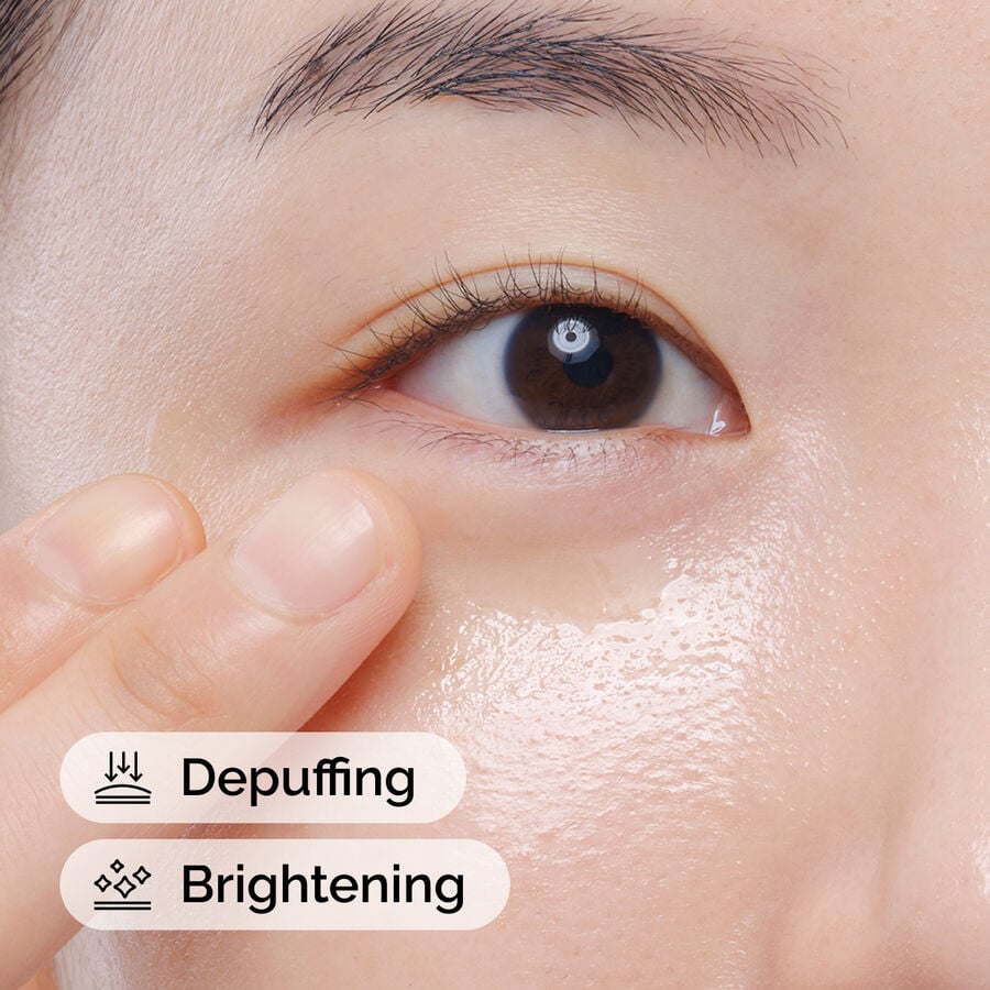 caffeine-solution-5-egcg-eye-serum-y1 ord-caffeine-solution-egcg-model-application-with-benefits.jpg