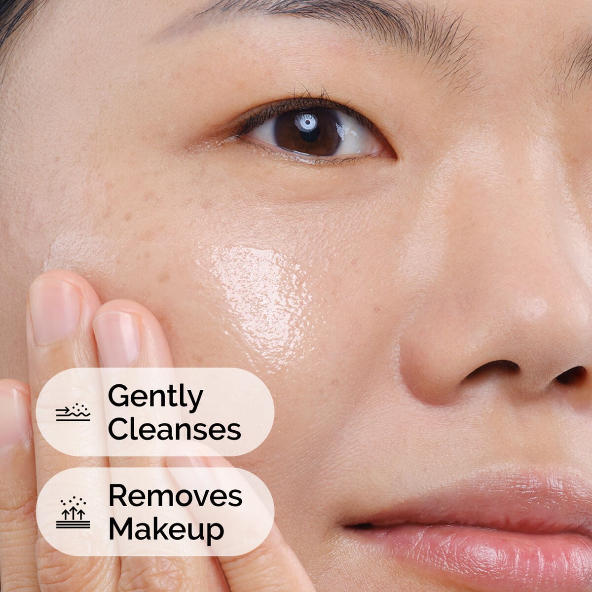 squalane-cleanser-y0 ord-squalane-cleanser-model-application-with-benefits.jpg